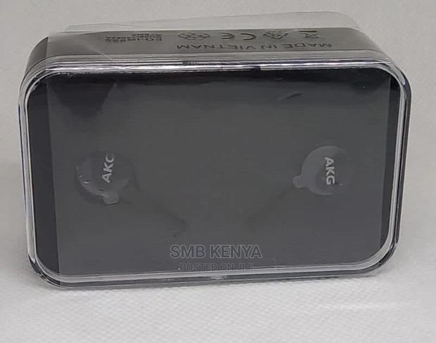 Original Samsung Akg Earphones - thumbnail 3