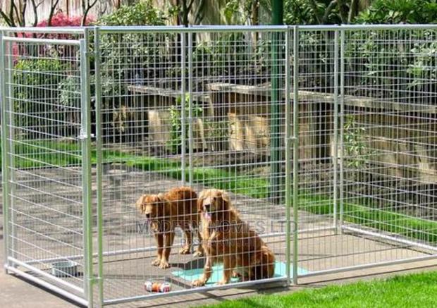 Chain Link /Mesh Dog Kennel - thumbnail 3