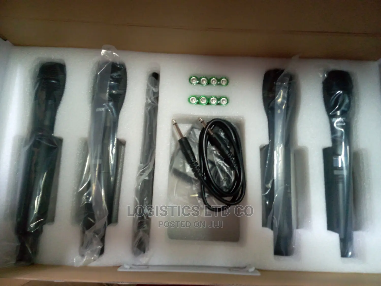 Bnk Bk8400- 4 Wireless Microphone