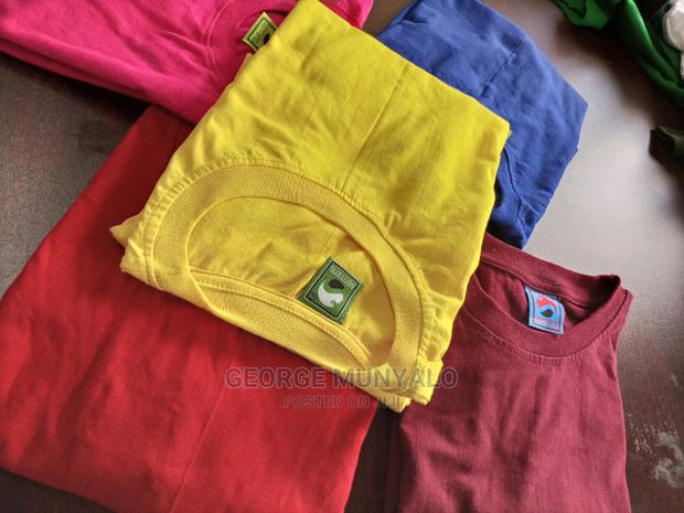 Plain T-Shirts - thumbnail 2