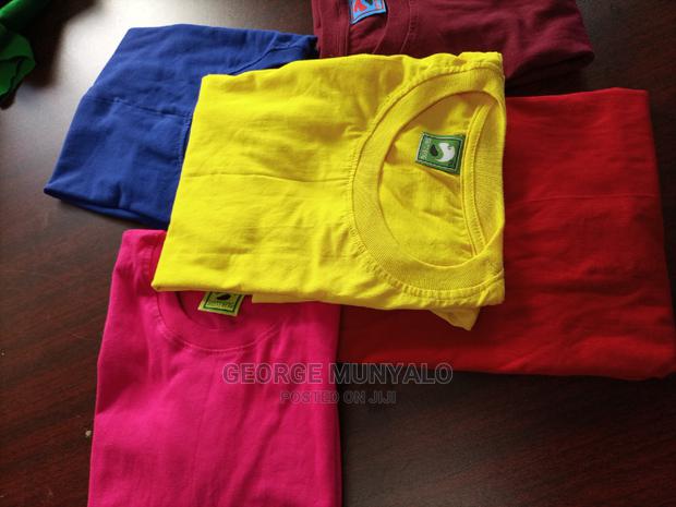 Plain T-Shirts - thumbnail 3