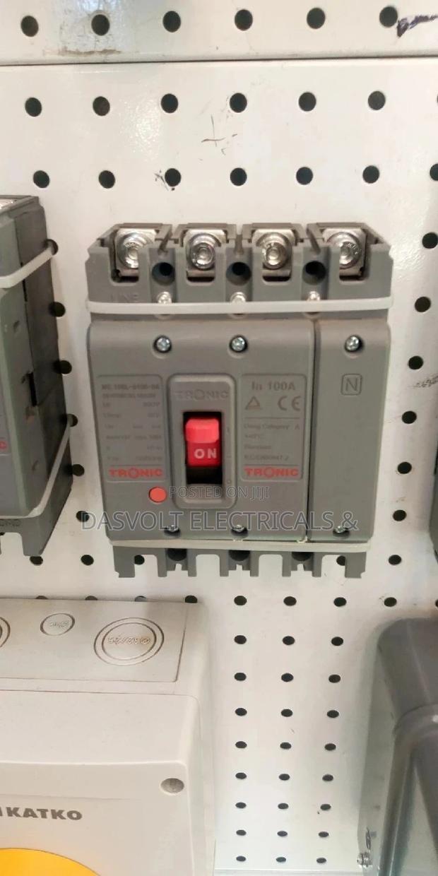 4 Pole 100A McCb - main view