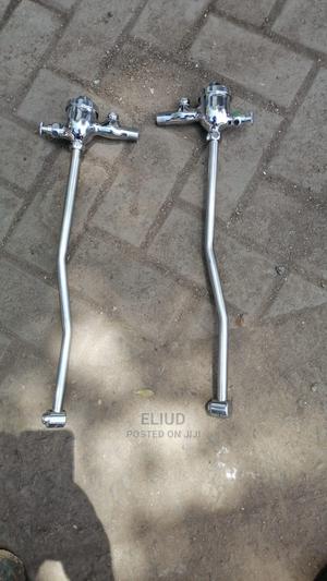 Urinal Spreaders - thumbnail 2