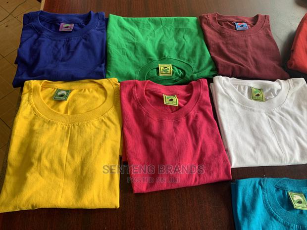 Quality Plain T-Shirts - thumbnail 2