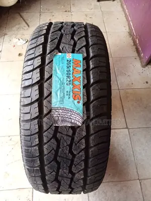 265/50r20 Maxxis A/T700