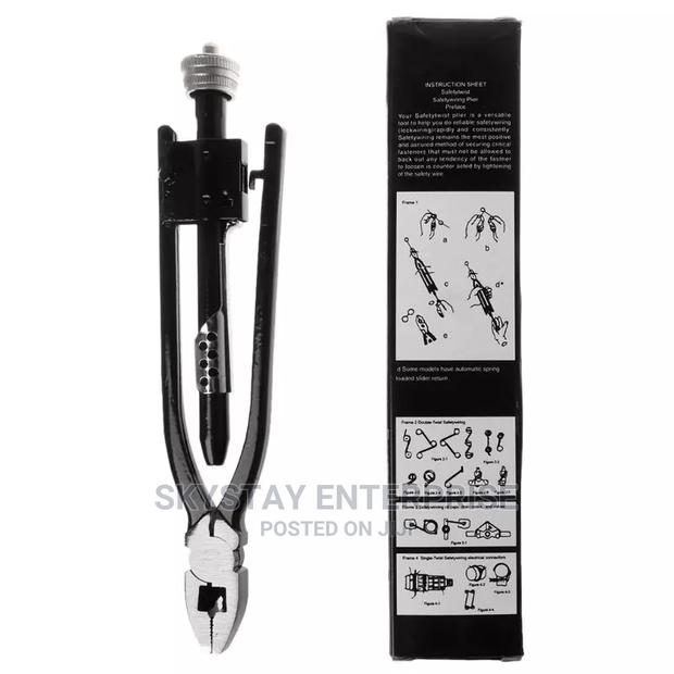 Wire Twister Safety Wirelock Pliers 9" - thumbnail 3
