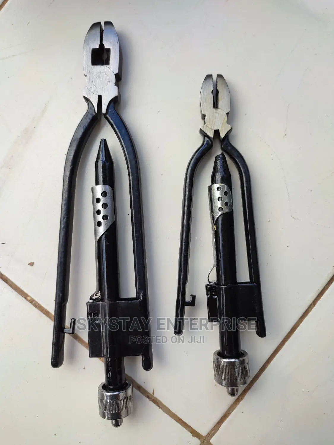 Wire Twister Safety Wirelock Pliers 9"