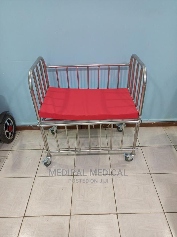 Infant Baby Cot - thumbnail 3