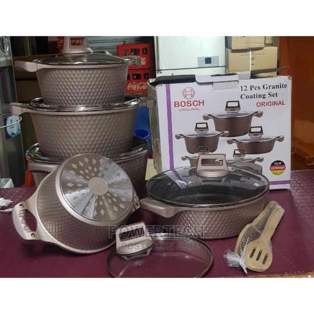 Granite Bosch Kitchen Cookware - main view