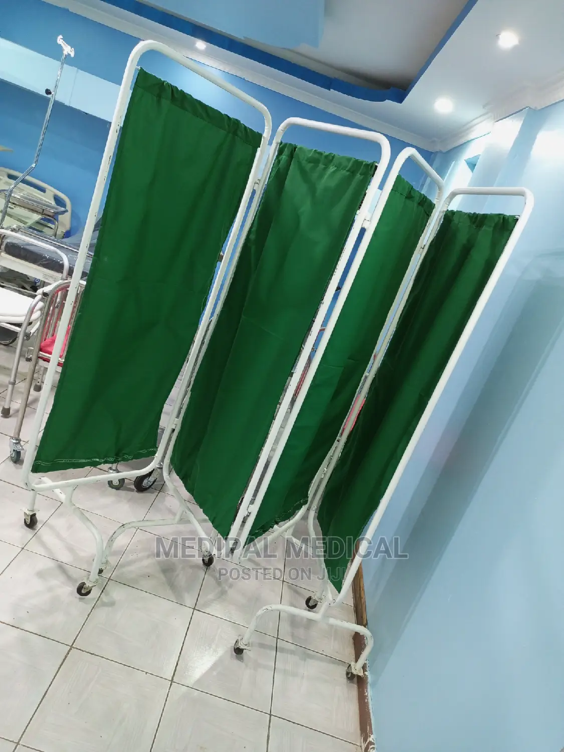 Ward Screen -4 Folds