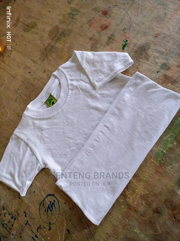 Kids White Plain Cotton T-Shirts - thumbnail 4