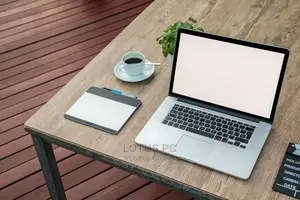 Laptop Apple MacBook 2017 8GB Intel Core I5 HDD 256GB