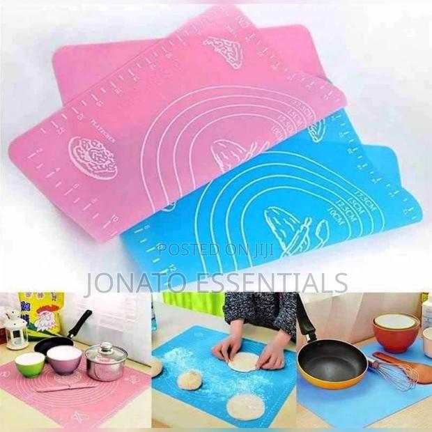 Rolling Dough Liner Pad, Kneading Mat - main view