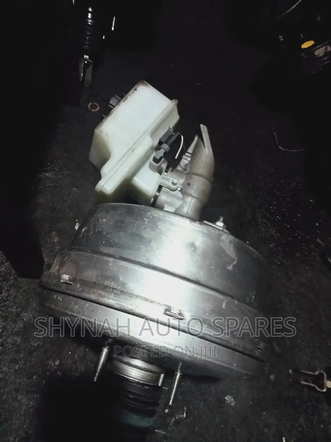 Brake Master Cylinder and Booster Mercedes