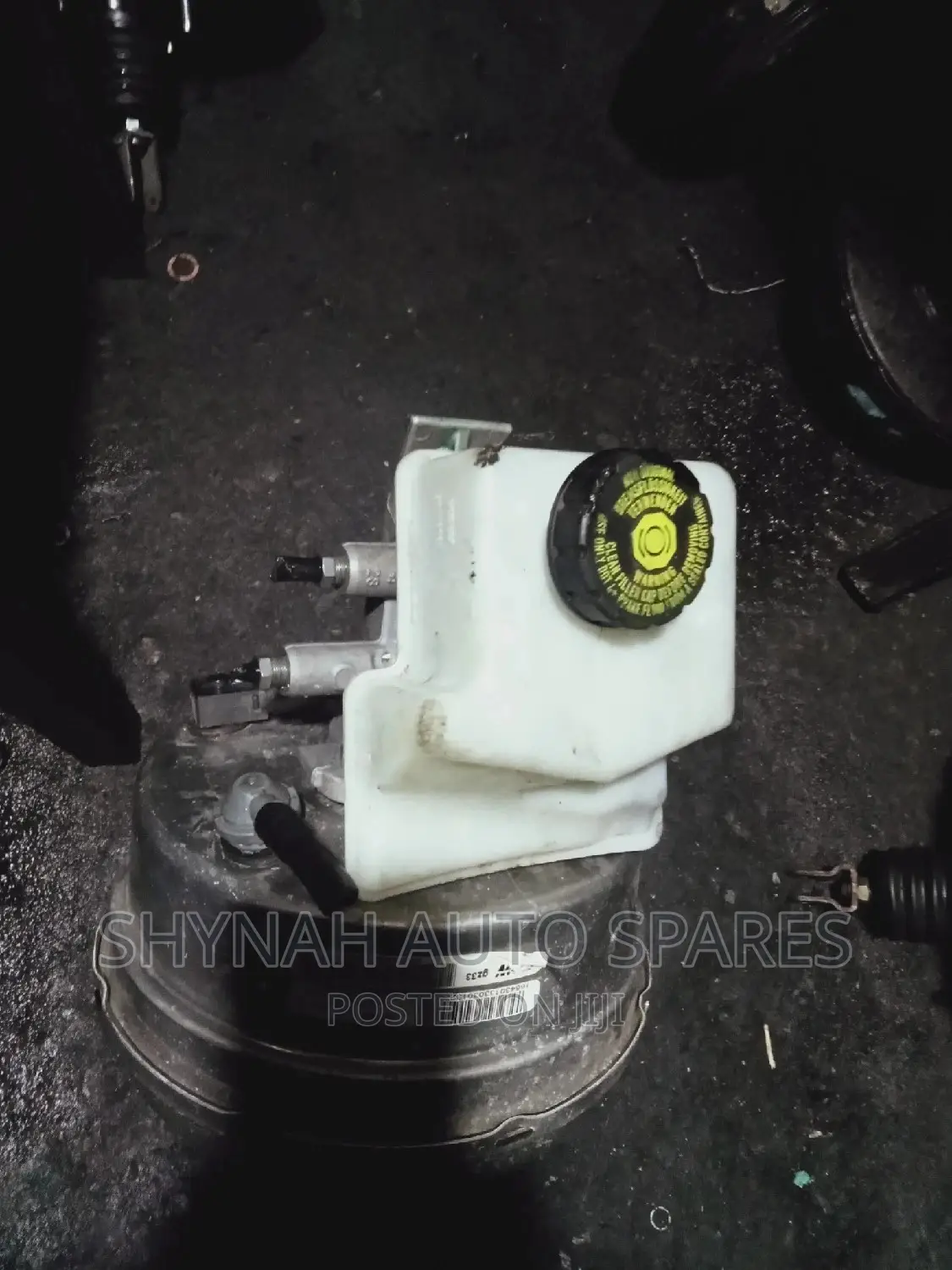 Brake Master Cylinder and Booster Mercedes