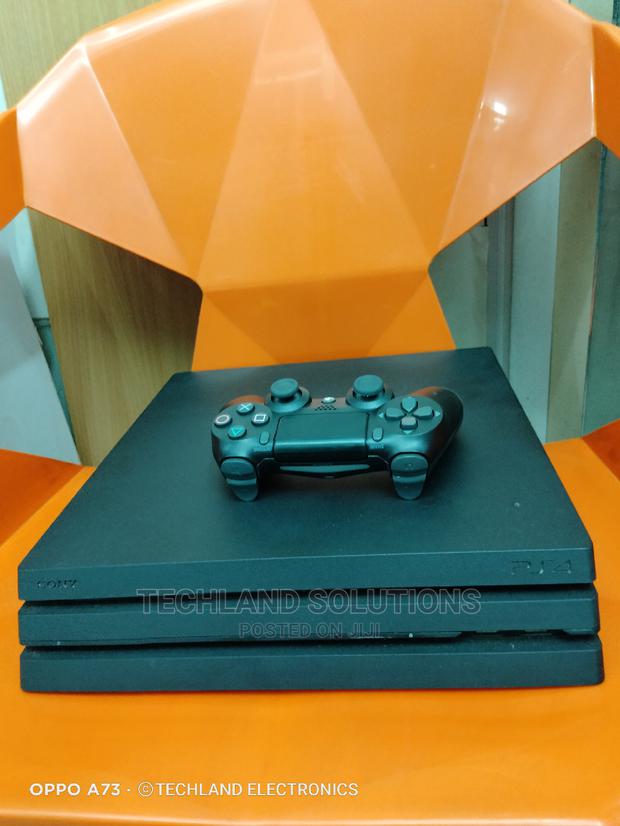 SONY Ps4 PRO - thumbnail 2