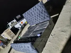 Upholstery Pallet Bed
