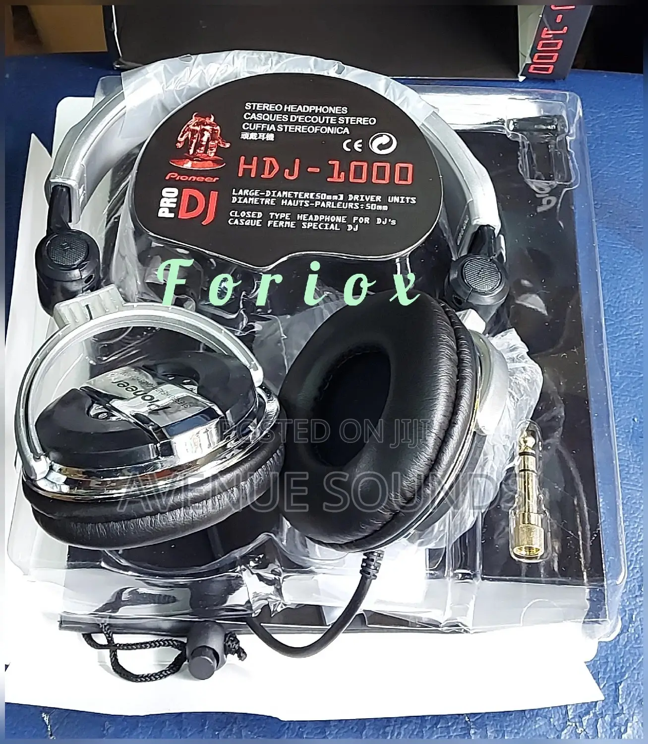 HDJ 1000 Headphones