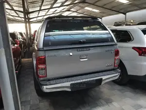 Toyota Hilux 2014 Gray