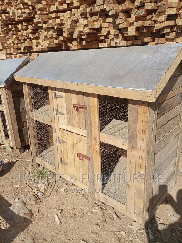 4 Door Chicken House - main view