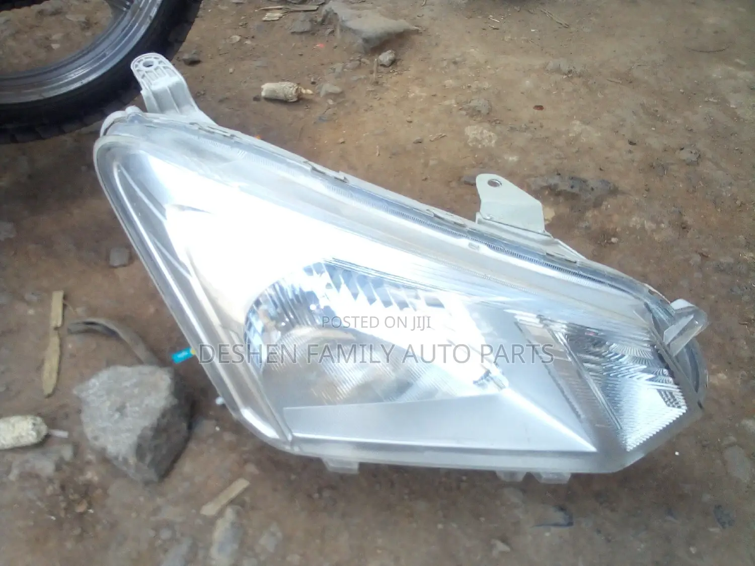 Dmax Headlights