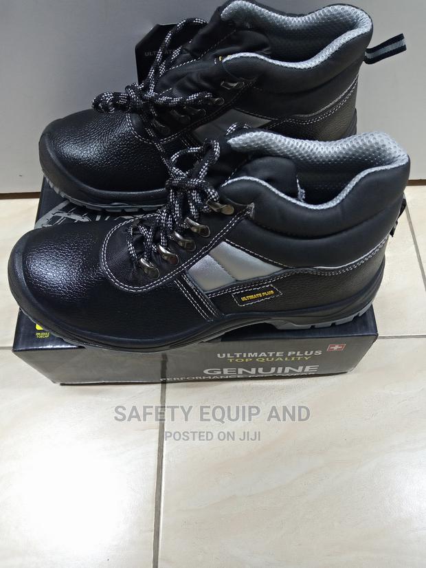 Safety Shoes- For Working in Industries