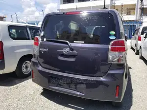 Toyota Spade 2014 Gray