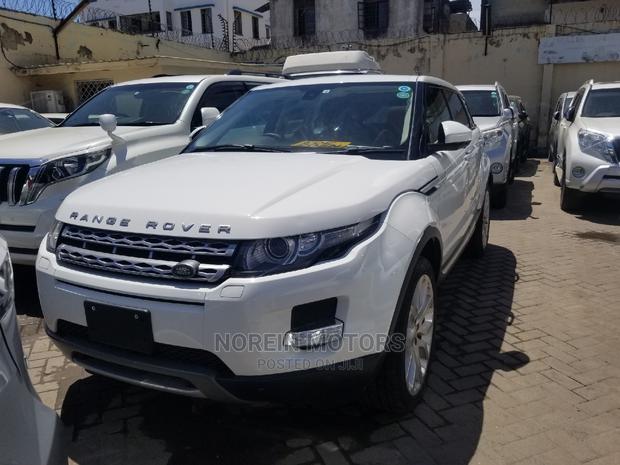 Land Rover Range Rover Evoque 2015 White - thumbnail 3