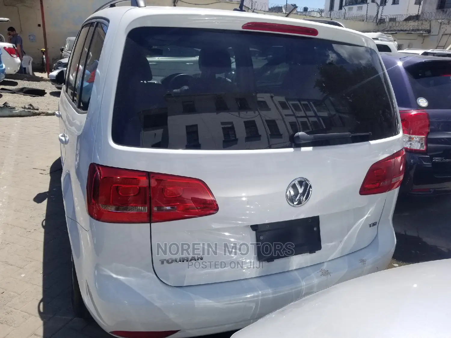 Volkswagen Touran 2015 White