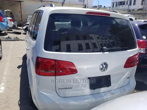 Volkswagen Touran 2015 White - thumbnail 7