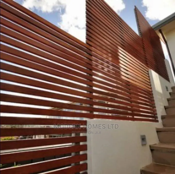 Horizontal Slat Fencing and Privacy Screens