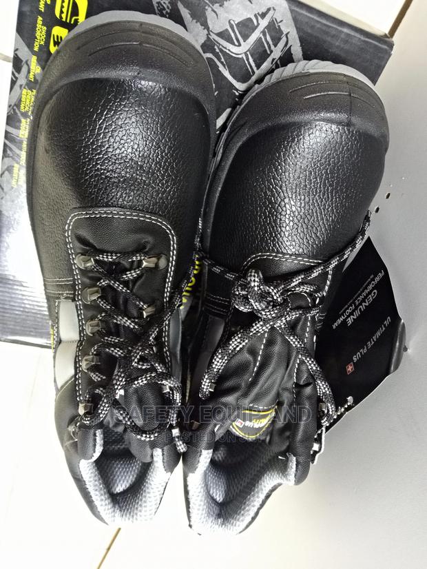 Safety Boots-Ultimate Boots- At Safetyhub