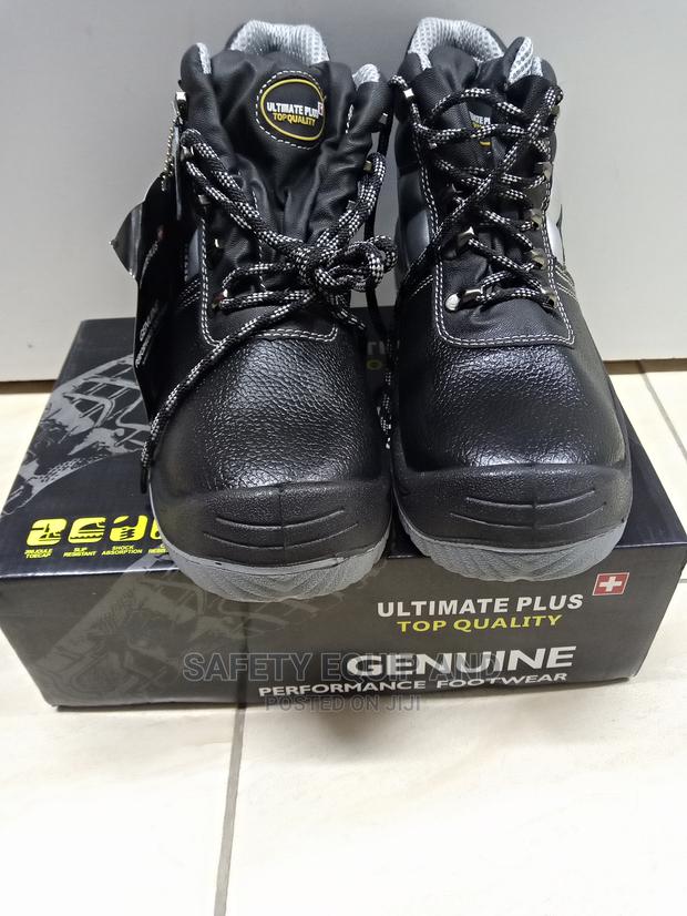 Safety Boots-Shock Absorption-Ultimate Plus - main view