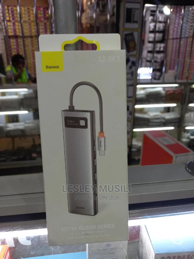 11 in 1 Usb Hub - thumbnail 2