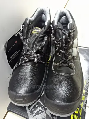 Safety Boots-Quality Leather-Quality Ultimate Plus