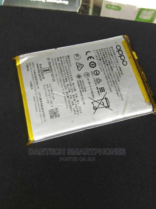 Original Oppo Phones Batteries Available at Affordable Price