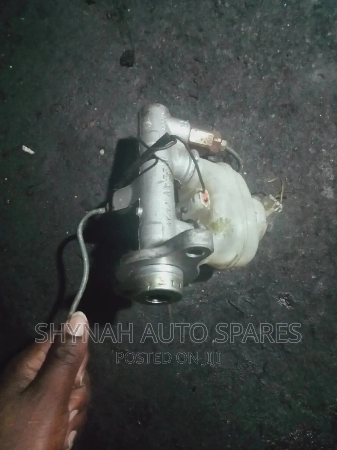 Brake Master Cylinder Nissan B12,B11,B13