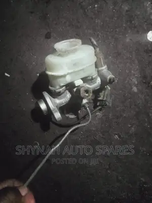 Brake Master Cylinder Nissan B12,B11,B13