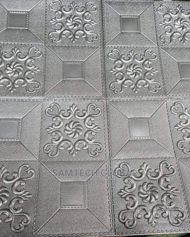 Gray 3d Best Quality Wall Paper
