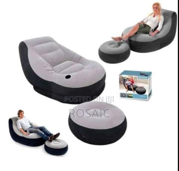 Inflatable Seat With Air Pump - main view
