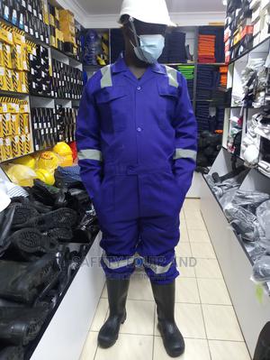 Overalls With a Reflective Strip - thumbnail 2