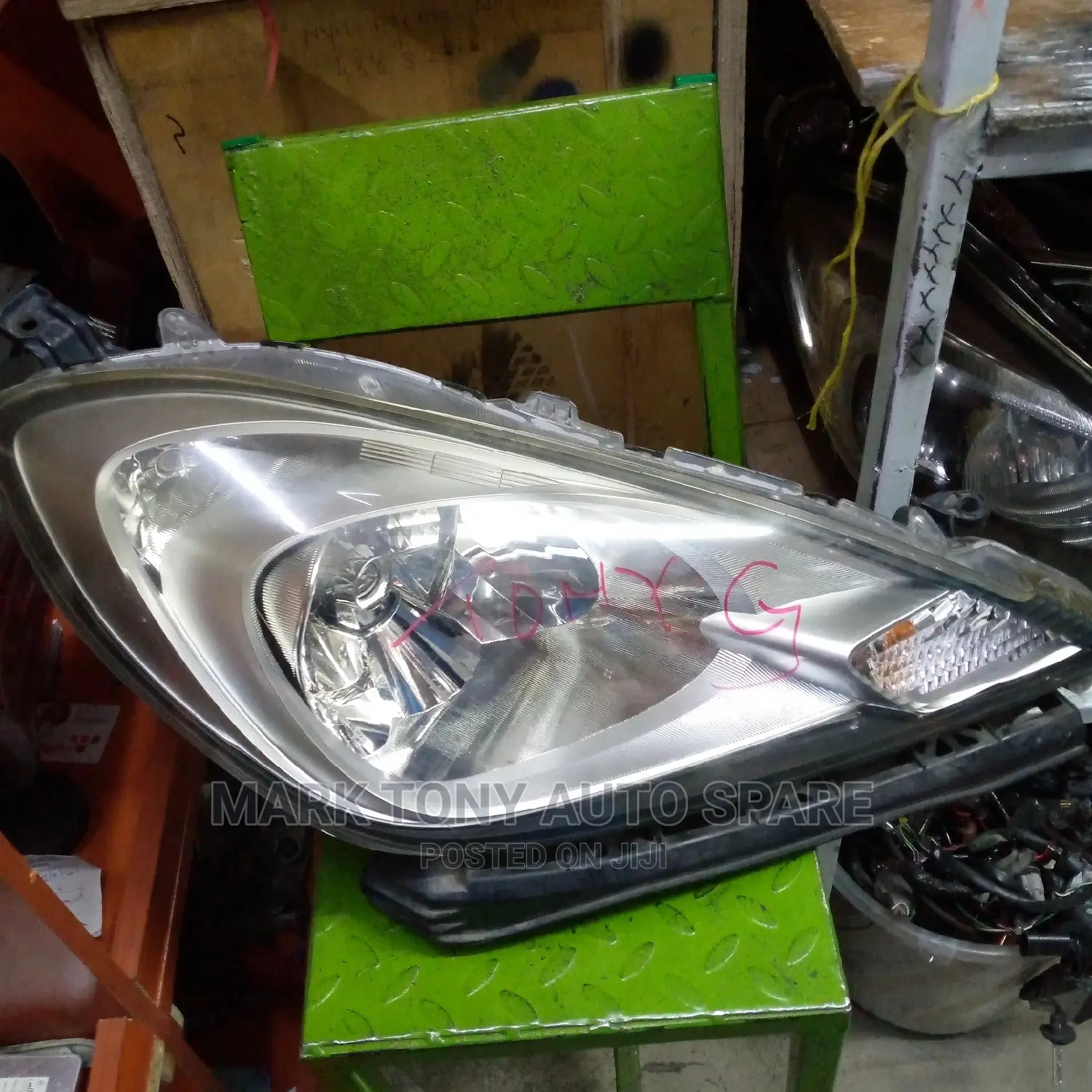 Hondafit 2010 Headlight