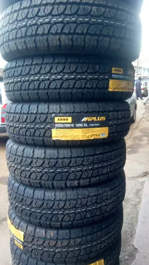 235/75 R 15 Aplus AT Tyres