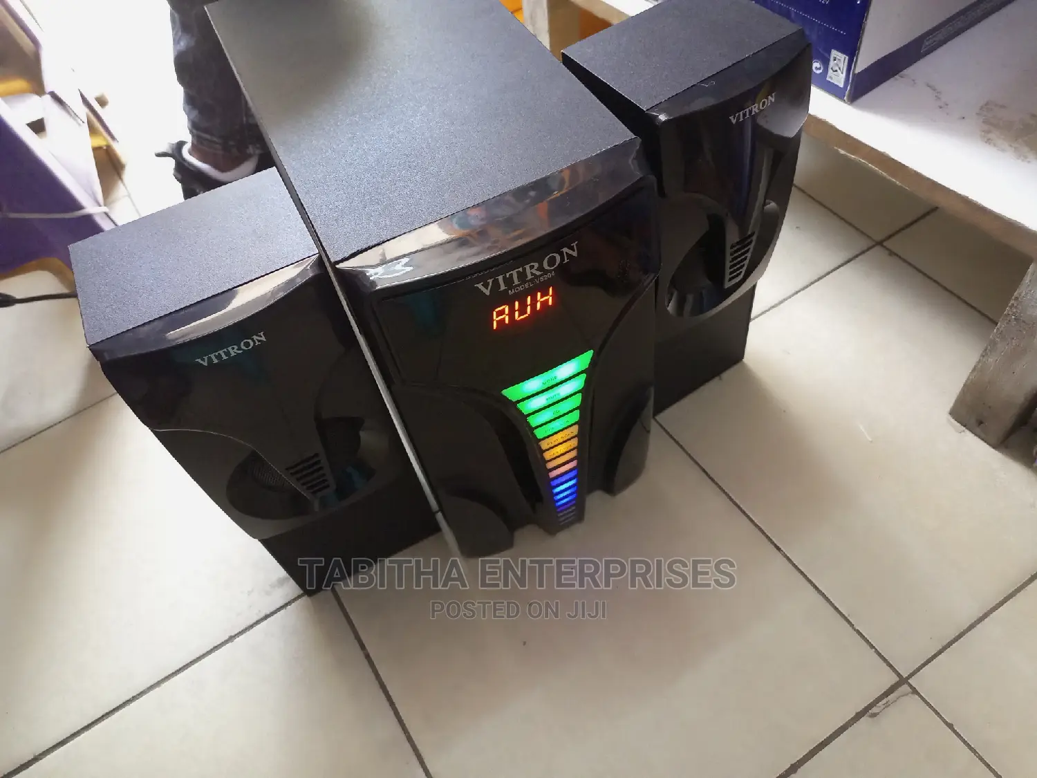 Vitron Home Theater System