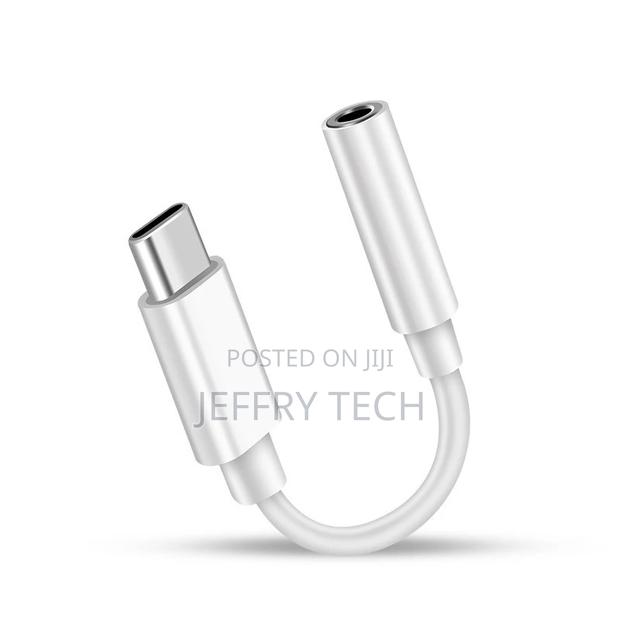 USB Type C to 3.5mm Headphone Jack Adapter With Digital Aud - thumbnail 3