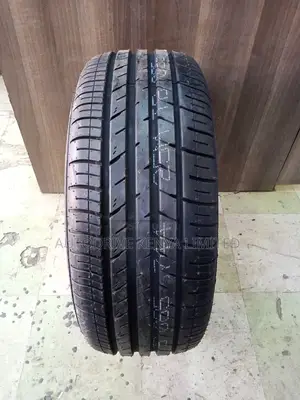 225/55r16 Dunlop Tyre