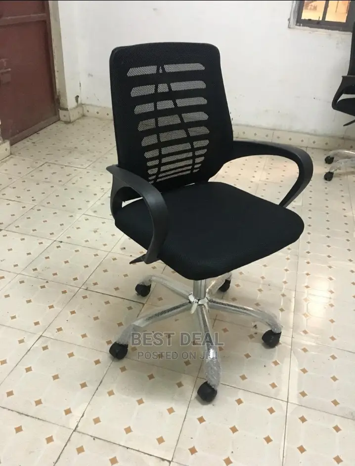 Mesh Chair v Shape