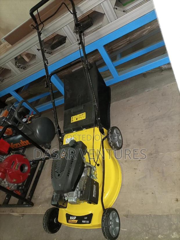 Wasp Lawn Mower 5.5hp Self Propelled - thumbnail 3