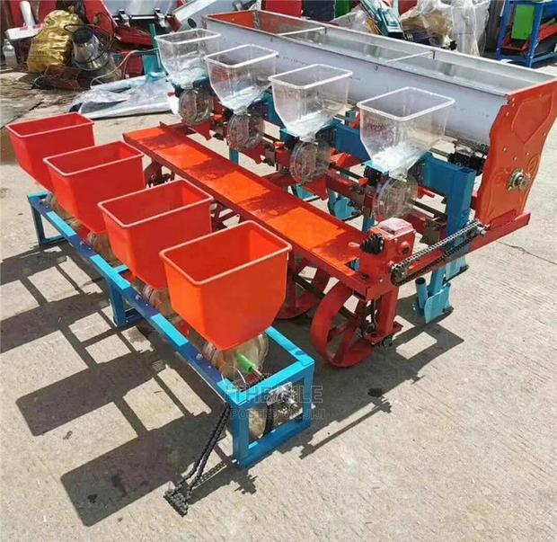 Eight Rows of Wheat Corn Soybean Planter - thumbnail 3