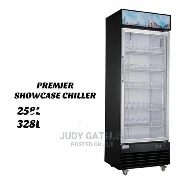 Showcase 258ltr - main view